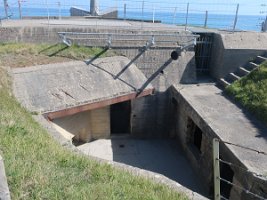 france048
