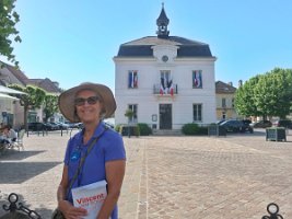france077